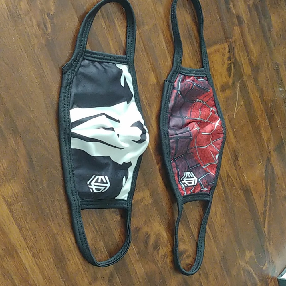 New Marvel Super Hero Masks !Large/Medium. New